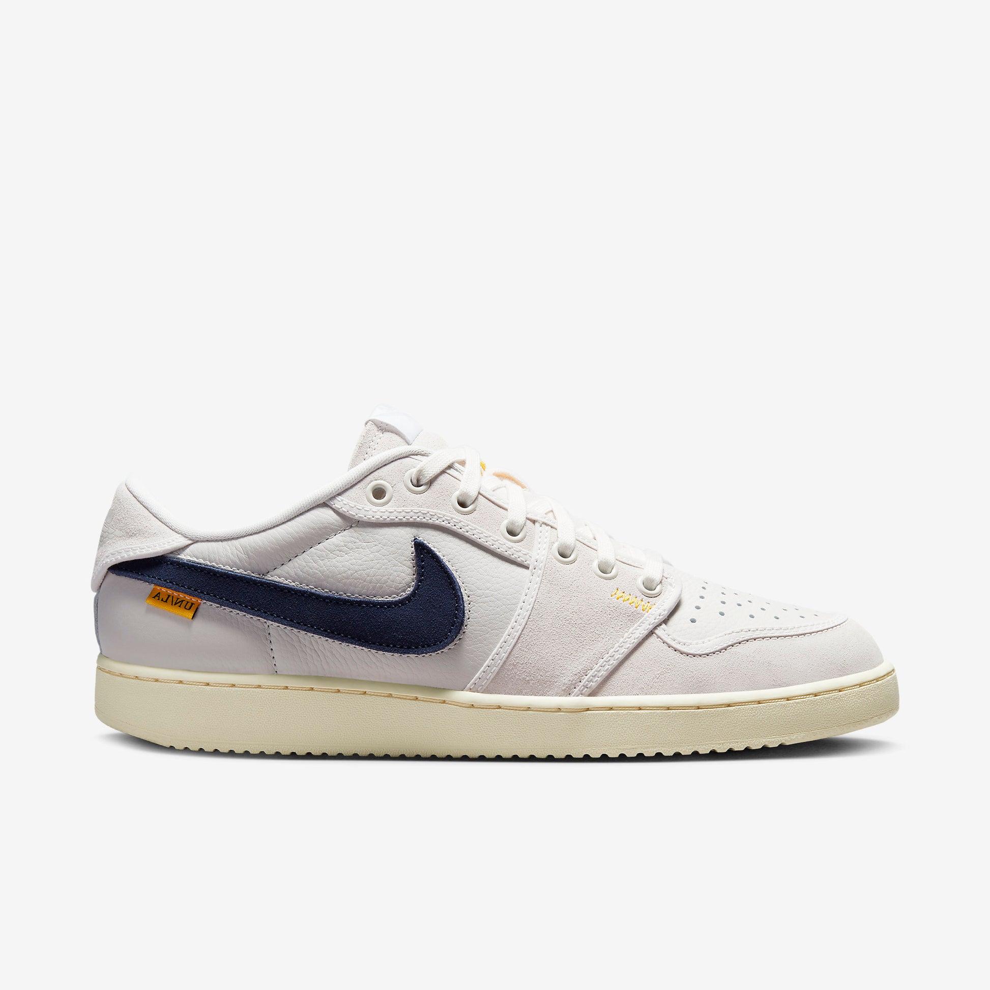 Union x Air Jordan 1 KO Low lateral view with Sail leather and grey Swoosh
